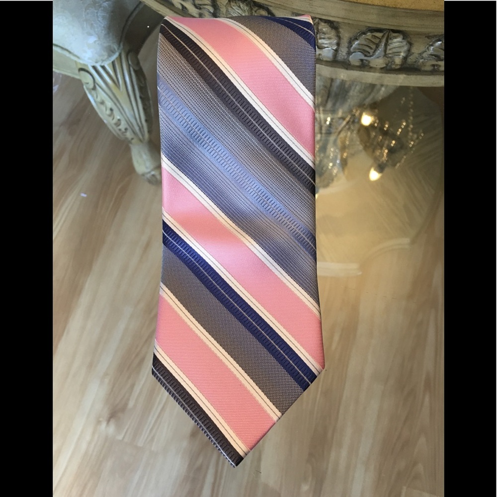 Tie
